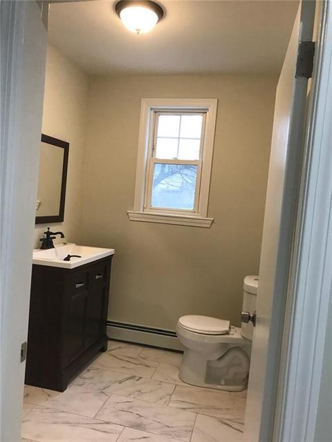 830 Mendon Rd, Woonsocket, RI 02895 photo 9