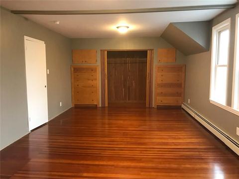 830 Mendon Rd, Woonsocket, RI 02895 photo 8