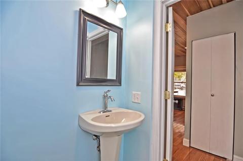122 Sixth Ave, Woonsocket, RI 02895 photo 25