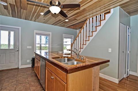 122 Sixth Ave, Woonsocket, RI 02895 photo 5