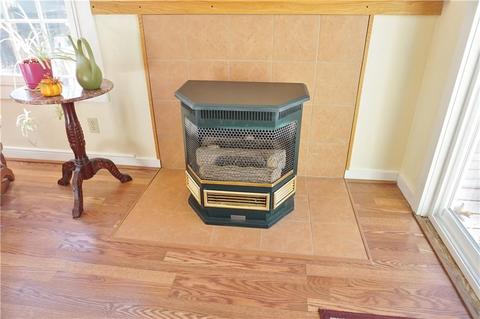 132 North St, Warwick, RI 02886 photo 14