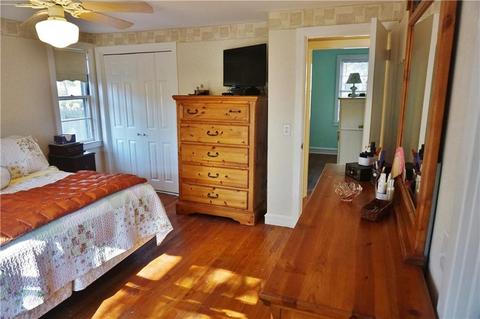 132 North St, Warwick, RI 02886 photo 18