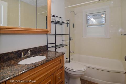 148 Endicott Dr, Warwick, RI 02888 photo 9