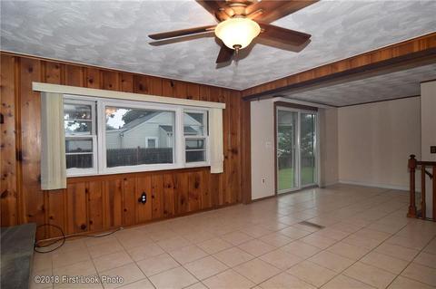 148 Endicott Dr, Warwick, RI 02888 photo 10