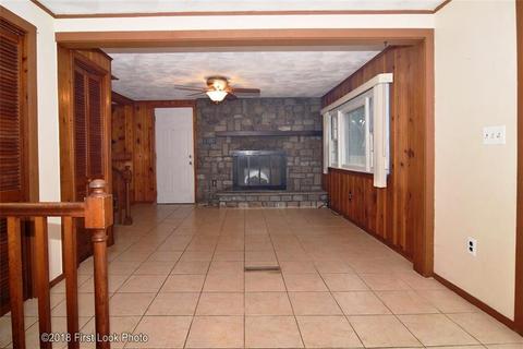 148 Endicott Dr, Warwick, RI 02888 photo 12