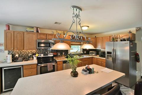 31 Apache Dr, Westerly, RI 02891 photo 9