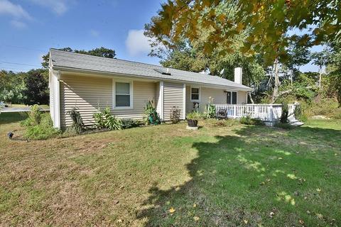 31 Apache Dr, Westerly, RI 02891 photo 4