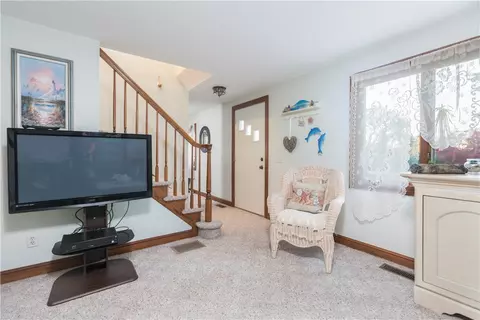 75 Benson Ave, Westerly, RI 02891 photo 14