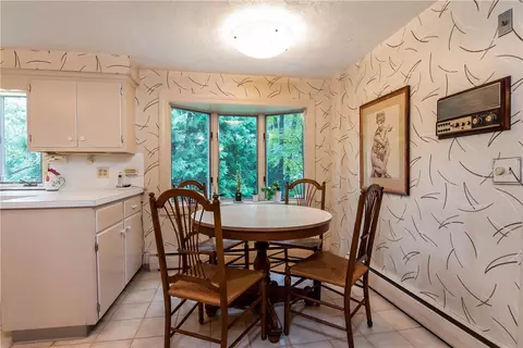 434 Red Chimney Dr, Warwick, RI 02886 photo 14