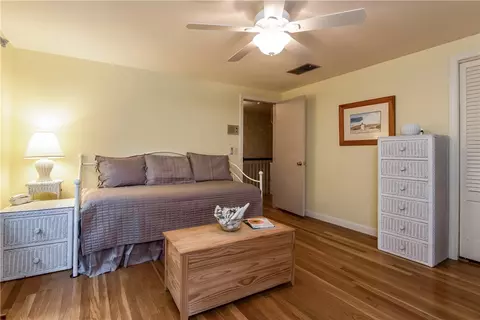 434 Red Chimney Dr, Warwick, RI 02886 photo 25