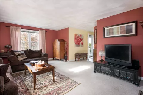 37 Ginger Trl, Coventry, RI 02816 photo 11