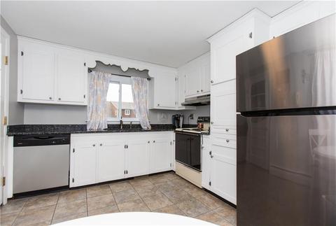 25 Maplehurst Ave, Warwick, RI 02889 photo 23