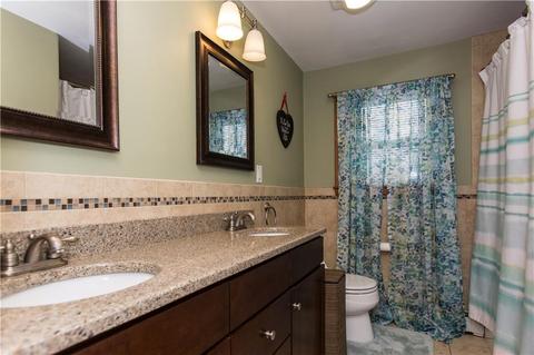 25 Maplehurst Ave, Warwick, RI 02889 photo 12