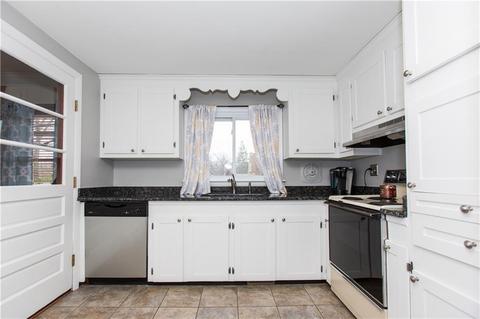 25 Maplehurst Ave, Warwick, RI 02889 photo 20