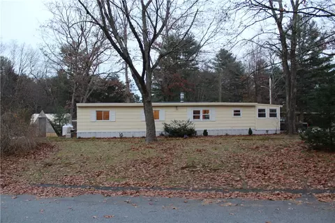2 Welles Rd, Mapleville, RI 02839 photo 3
