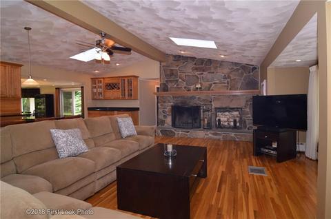 511 Cooper Rd, Glocester, RI 02814 photo 3