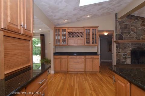 511 Cooper Rd, Glocester, RI 02814 photo 10