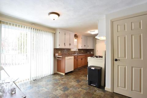 23 Limestone Rd, Warwick, RI 02886 photo 11