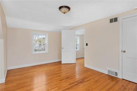 38 Westbrook Rd, Warwick, RI 02886 photo 21
