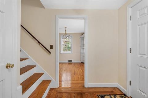 38 Westbrook Rd, Warwick, RI 02886 photo 10