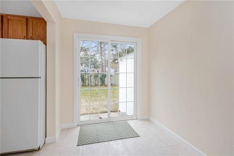 38 Westbrook Rd, Warwick, RI 02886 photo 6
