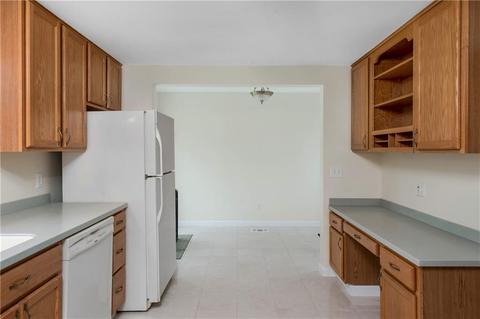 38 Westbrook Rd, Warwick, RI 02886 photo 7
