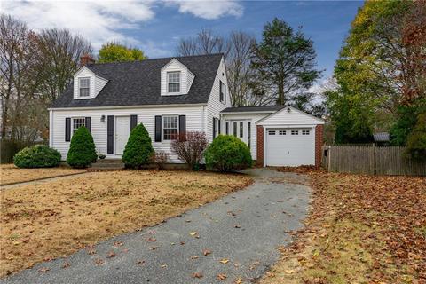 38 Westbrook Rd, Warwick, RI 02886 photo 2