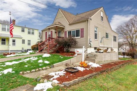77 Grace Ave, Woonsocket, RI 02895 photo 2