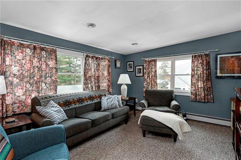 77 Grace Ave, Woonsocket, RI 02895 photo 9