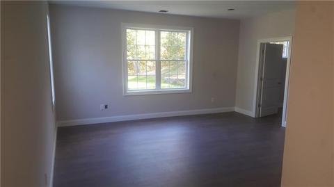 31 Hickory Ln, Westerly, RI 02891 photo 9