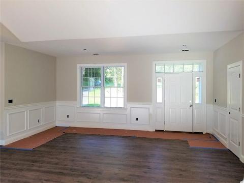 31 Hickory Ln, Westerly, RI 02891 photo 10