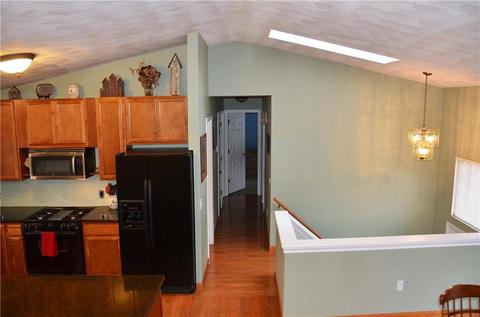 103 Eagle Dr, Hope, RI 02831 photo 12