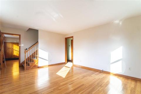 8 Asylum Rd, Warren, RI 02885 photo 11