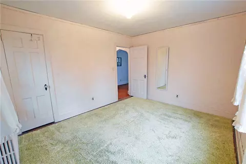 542 Anthony St, Fall River, MA 02721 photo 21