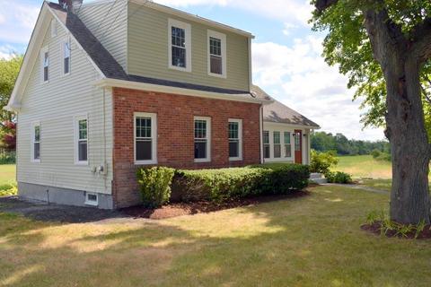 461 Sowams Rd, Barrington, RI 02806 photo 2