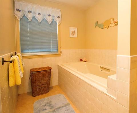 6 High Meadow Rd, Little Compton, RI 02837 photo 24