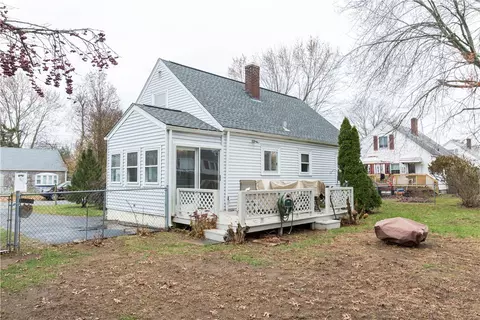 35 Lydick Ave, Warwick, RI 02888 photo 18