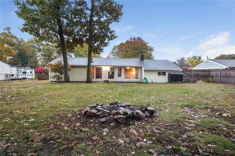 116 Chatworth Ave, Warwick, RI 02886 photo 11