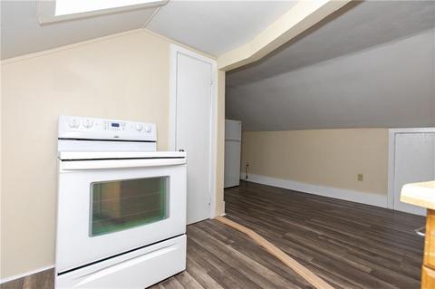 122 4th Ave, Woonsocket, RI 02895 photo 34