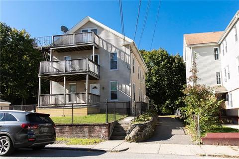 122 4th Ave, Woonsocket, RI 02895 photo 1