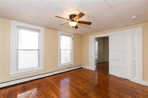 122 4th Ave, Woonsocket, RI 02895 photo 19