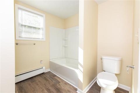 122 4th Ave, Woonsocket, RI 02895 photo 17