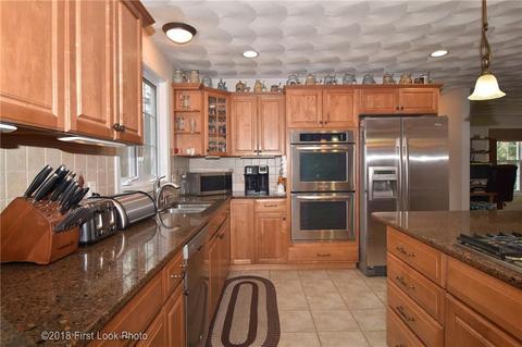 29 Damico Ln, Glocester, RI 02814 photo 12