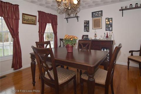 29 Damico Ln, Glocester, RI 02814 photo 17
