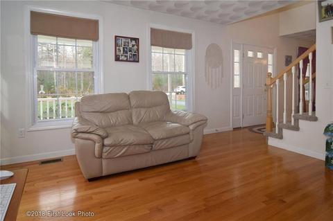 29 Damico Ln, Glocester, RI 02814 photo 23
