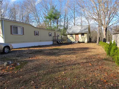 42 Hillside Dr, Mapleville, RI 02839 photo 7