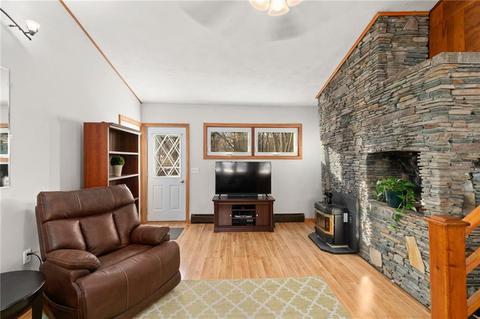 174 Spring Grove Ave, Warwick, RI 02889 photo 7