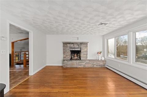 174 Spring Grove Ave, Warwick, RI 02889 photo 11