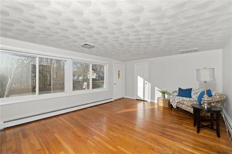 174 Spring Grove Ave, Warwick, RI 02889 photo 10