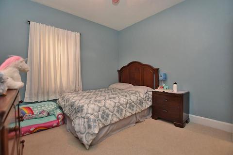 9 Newfield Ave, Warwick, RI 02888 photo 15